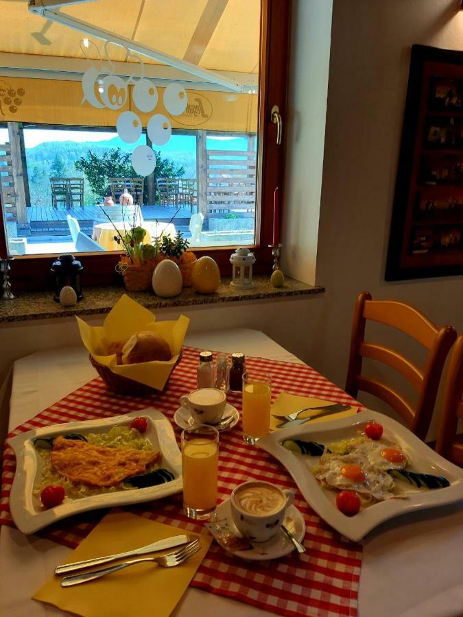 Guesthouse Pri Cebelici Lukovica pri Domžalah Extérieur photo